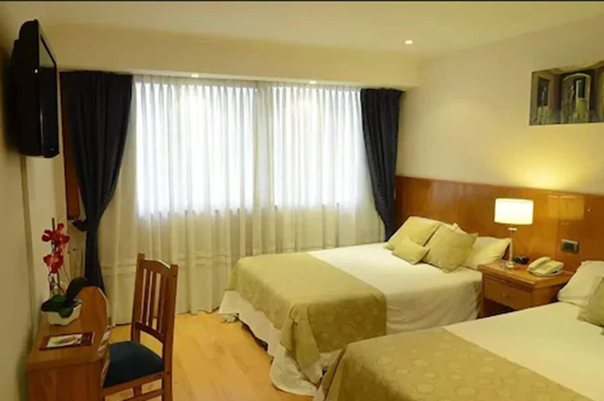 Niken Hotel Spa & Business Center Necochea Exteriör bild